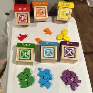 Montessori style toy - sort by counting, colors or matching animal shape